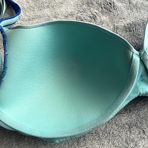 DÉESSE💫 Blue With Lace Lightly Padded Wireless Lightweight Bra - Picture 12 of 13